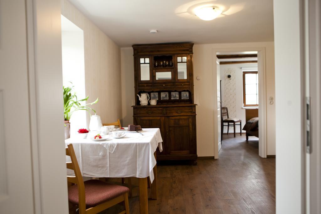 Pension Alte Schmiede Zabeltitz Экстерьер фото